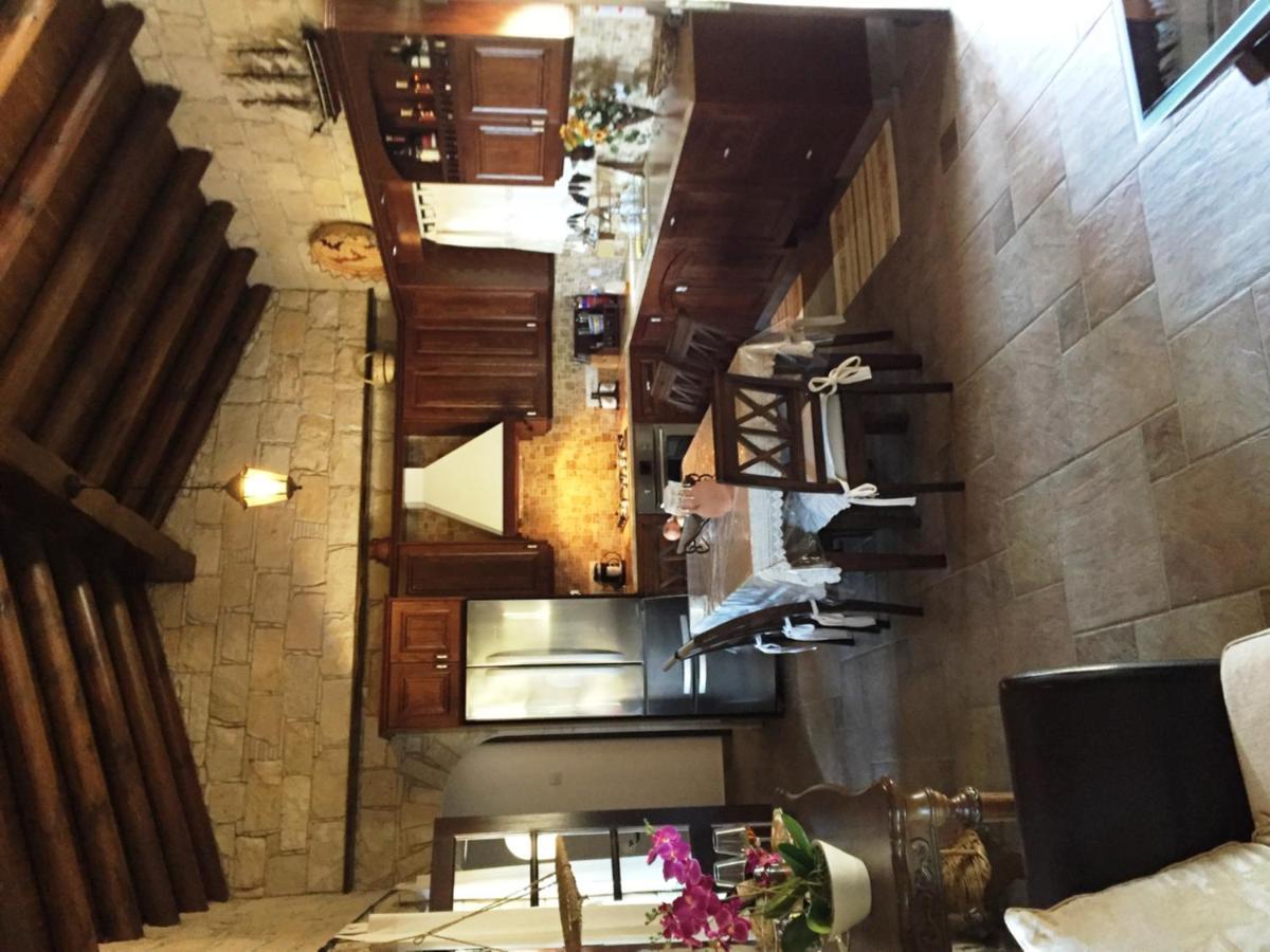 Paradise Traditional House Maroni Luaran gambar
