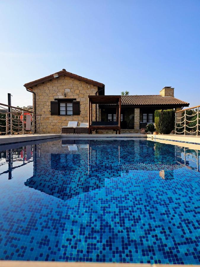 Paradise Traditional House Maroni Luaran gambar